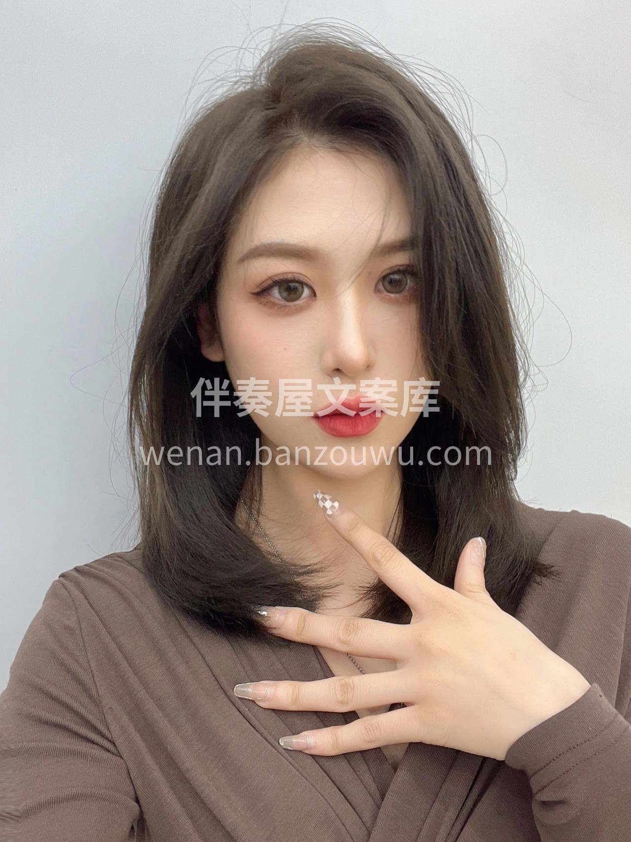 显白高级又温柔的发色推荐 需褪色后上色不 配图2
