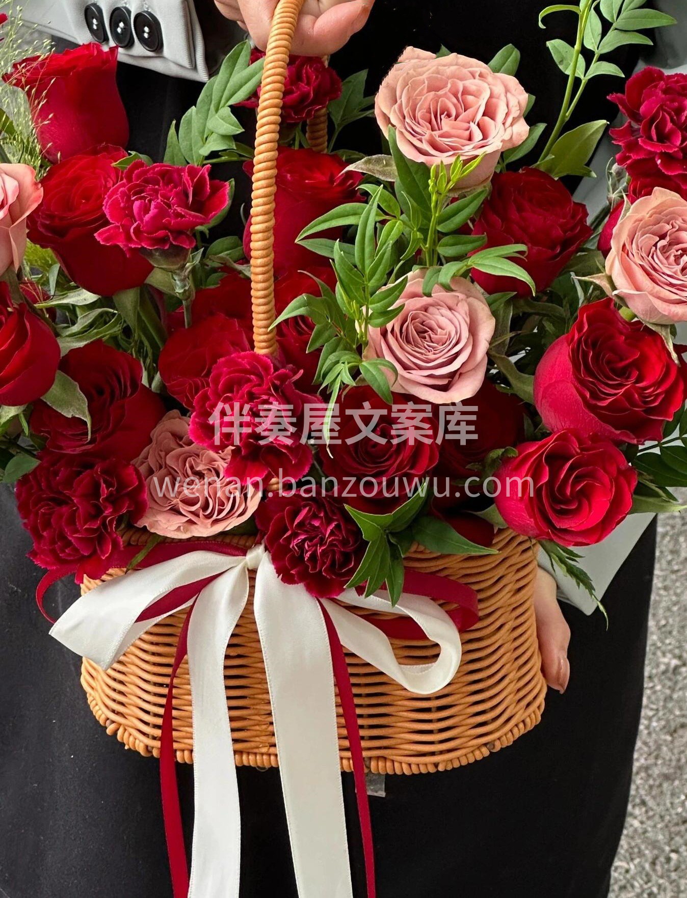 送这样的结婚手提篮🌹 闺蜜👧感动哭了 结婚准备的仪式感 😉绝 配图2