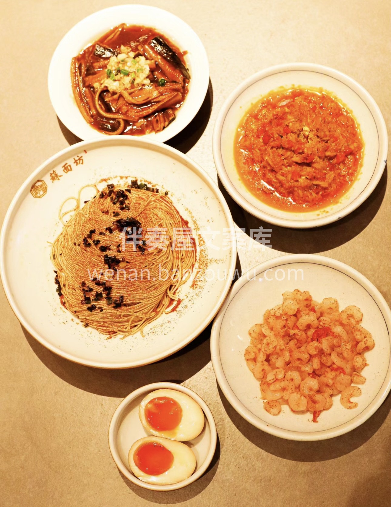 苏式面，那是江南水乡独有的美食风情。细面 配图3