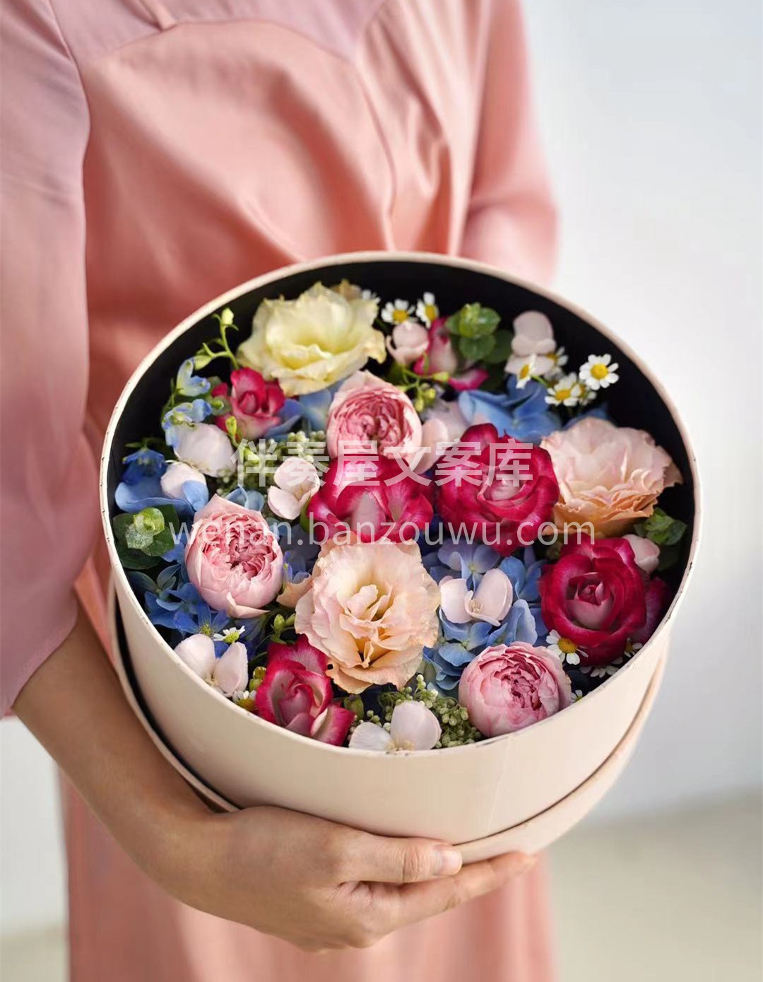 经典的圆形花盒插花设计 如果每次都送花束 配图2