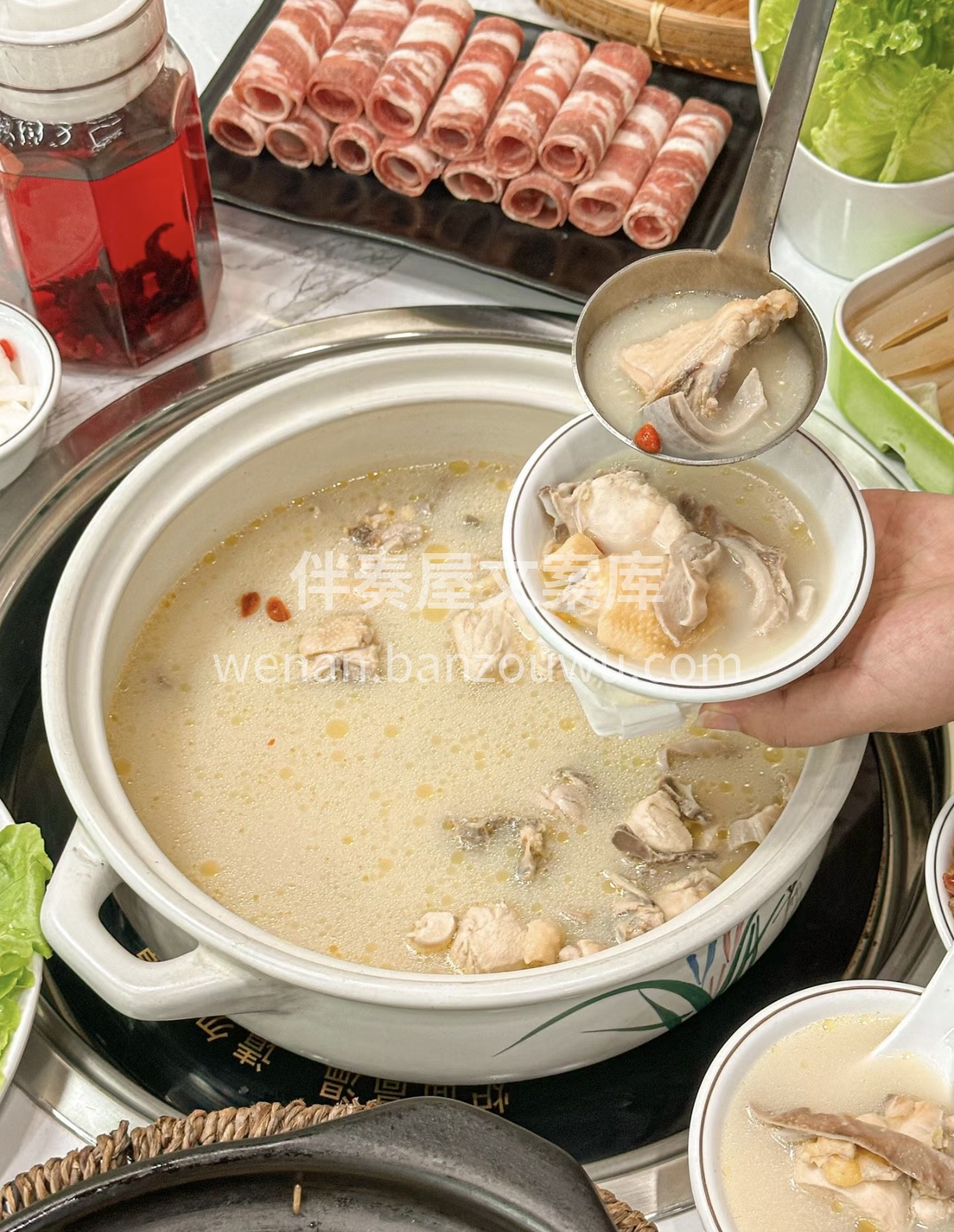 👀猪肚和鸡肉的完美搭配，营养又美味👀！  配图3