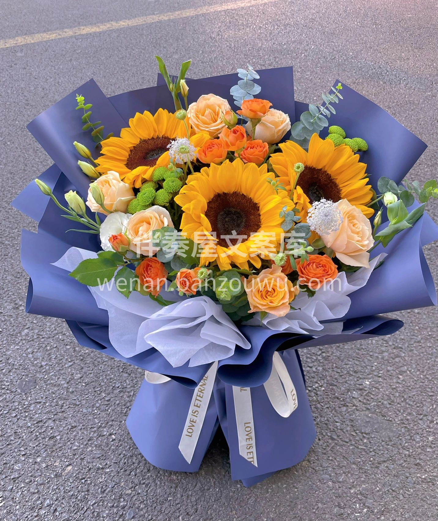 男孩子的毕业花束💐 转眼又是一年毕业季🎓 配图2