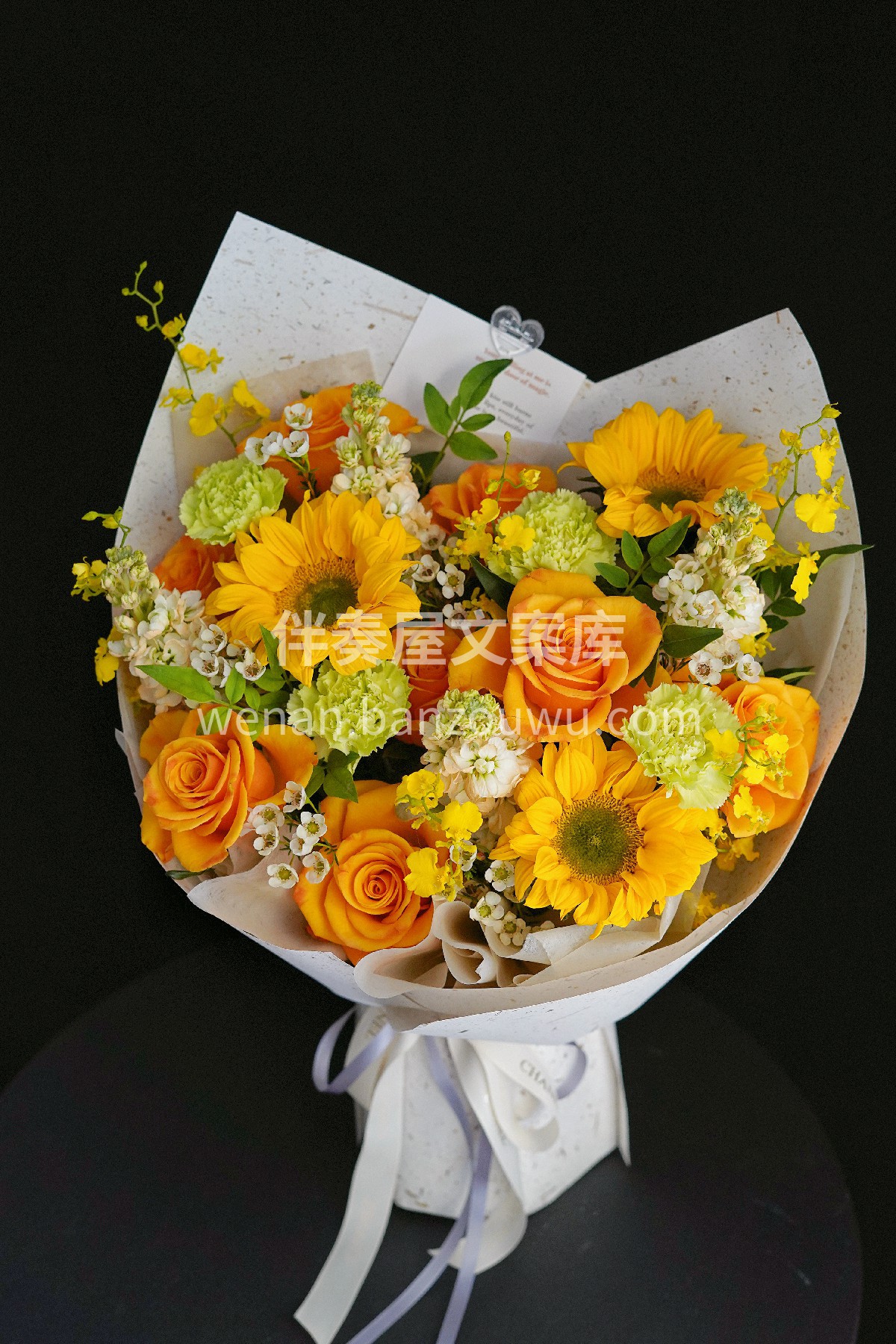 向日葵花束💐💐 愿你的生活像向日葵一样 永远迎着光☀ 热烈而 配图3