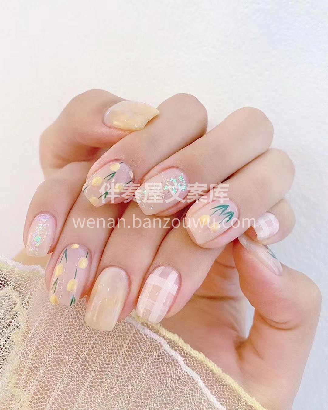 ✨春日郁金香✨ ·°指尖环绕°· 〰️〰 配图1