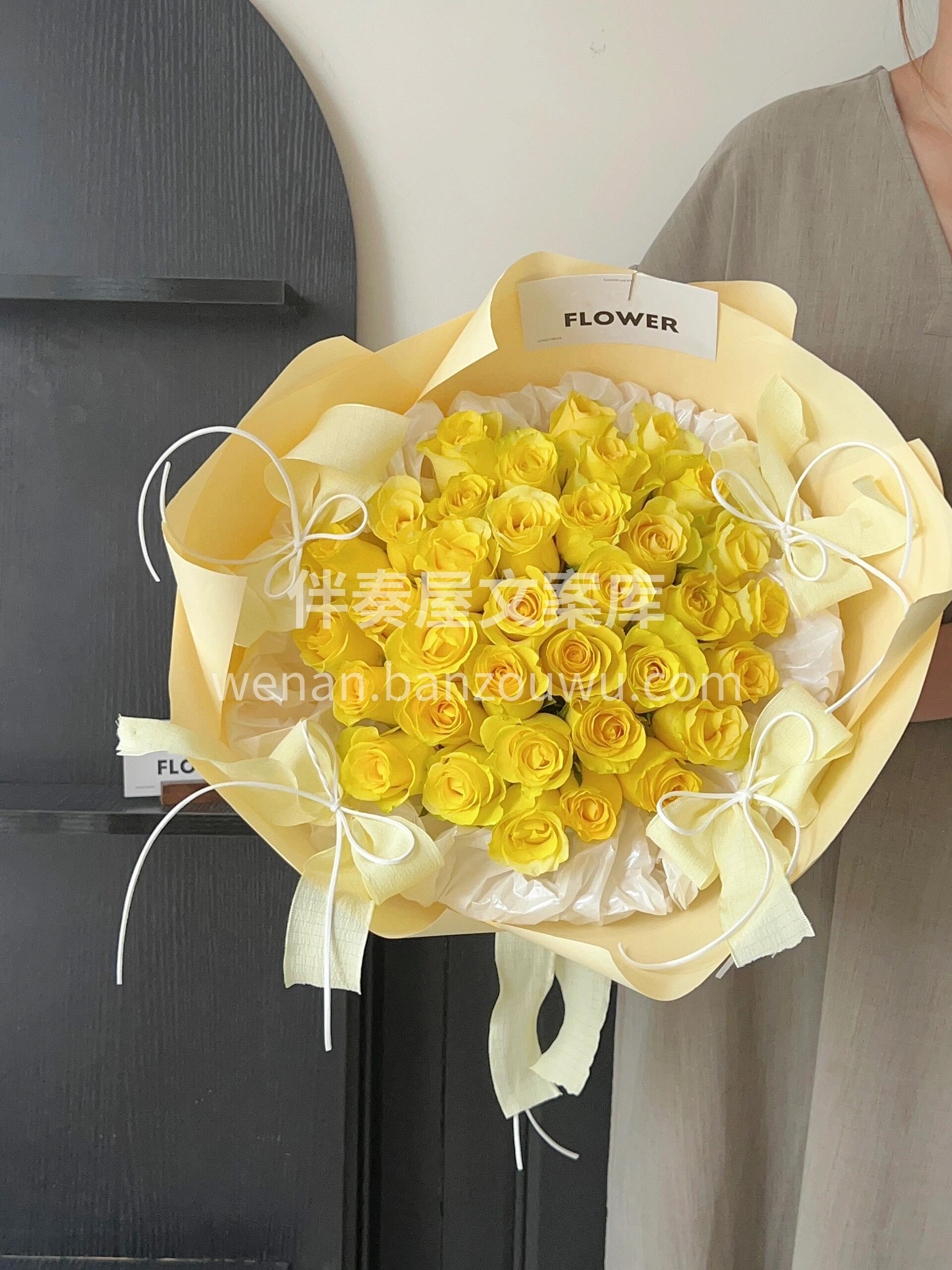 💛黄玫瑰圆形花束 不用追着太阳🌞 做会发 配图1