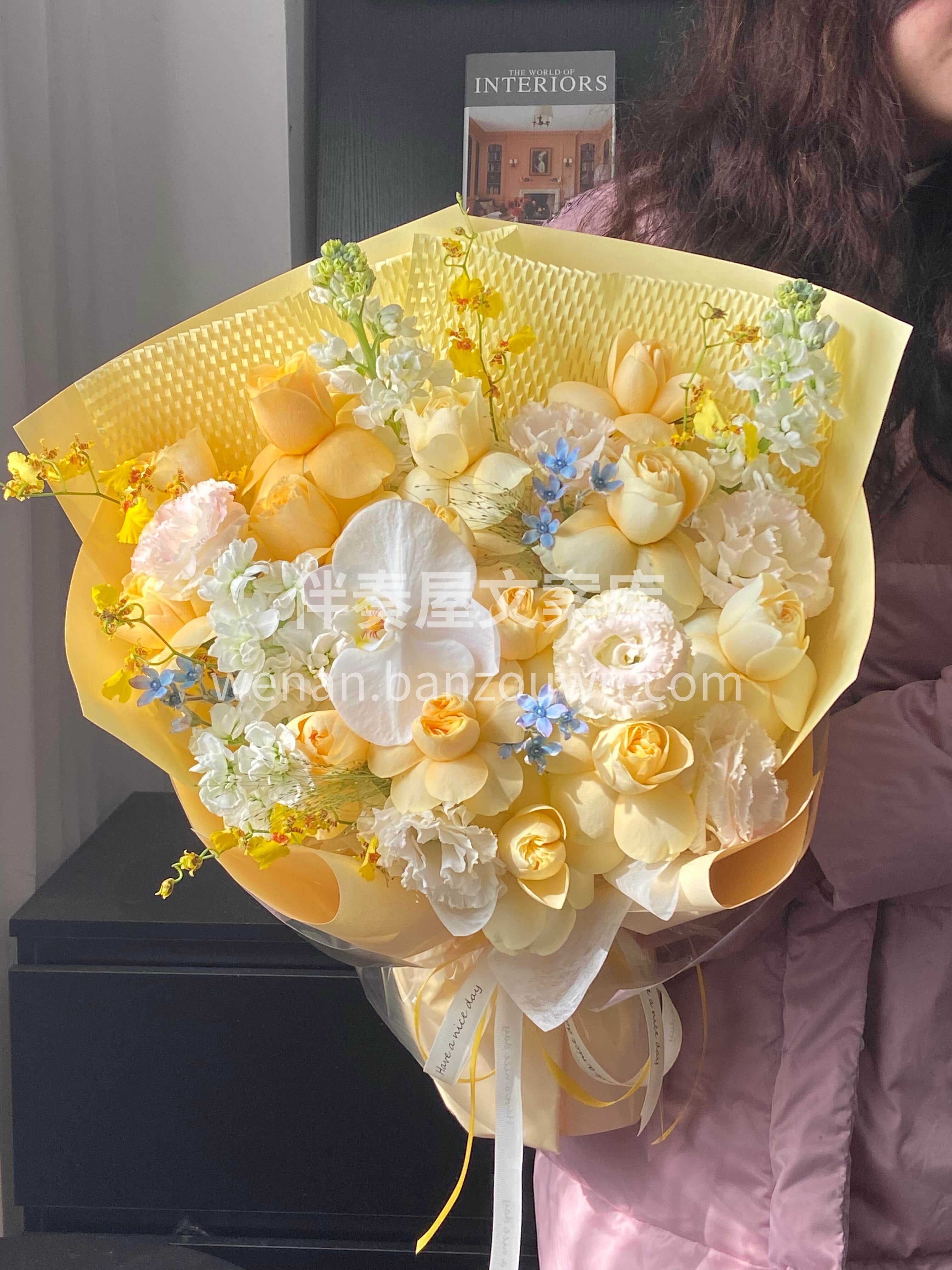 奶油色系明媚花束🌼 奶fufu的温柔底色☀️ 缀满明媚春光💛 配图2