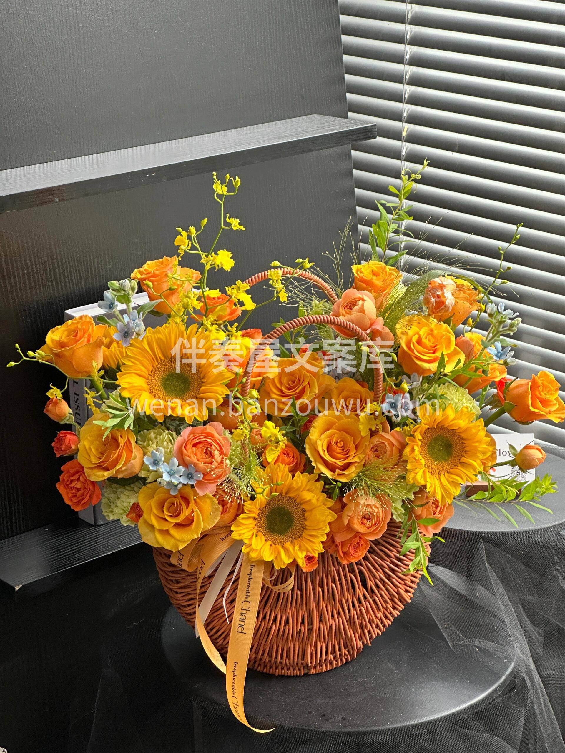 向日葵手提花篮🌻 把阳光装进篮子里☀️ 饱满的花盘追着光生长 配图1