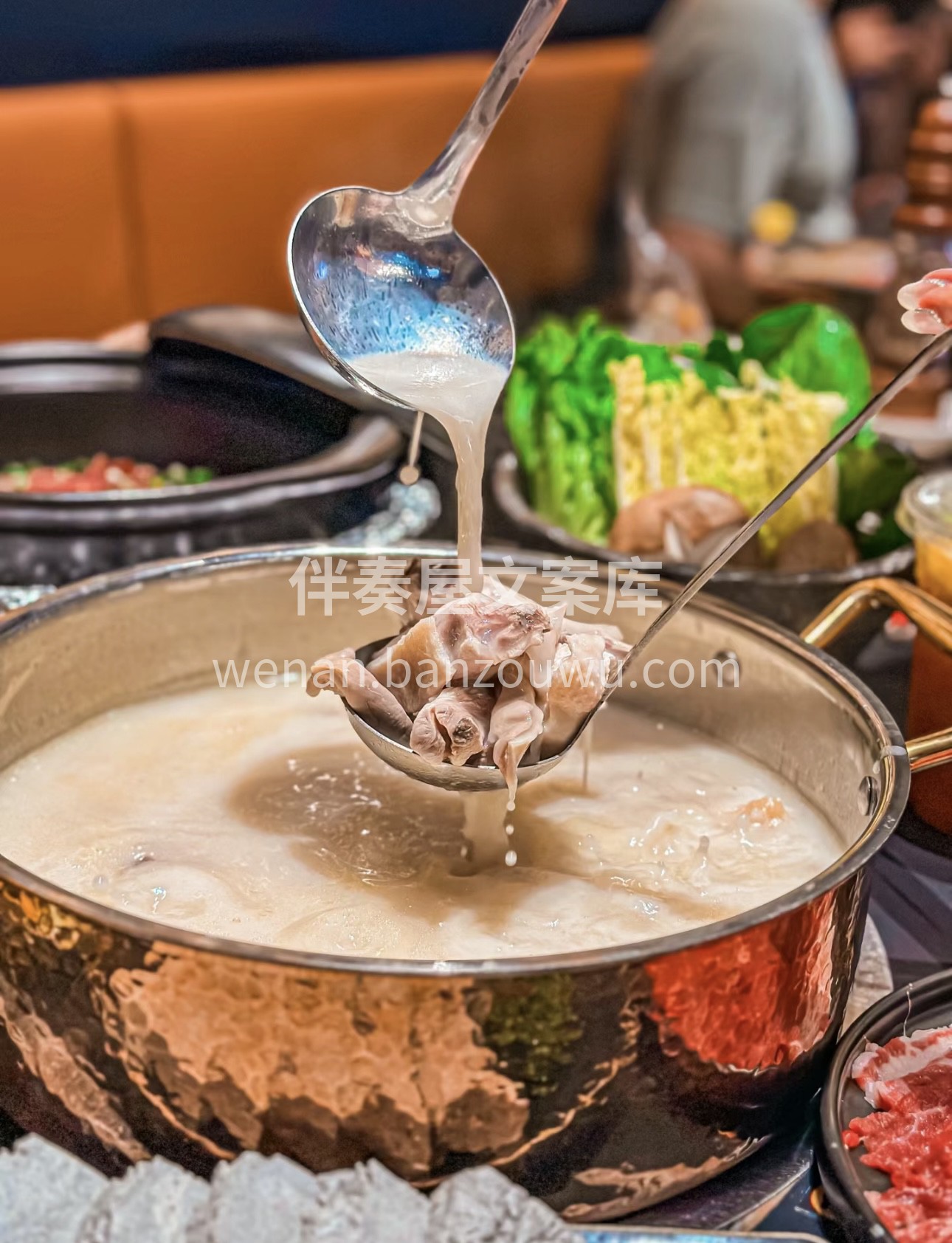 浓郁鲜美的猪肚鸡火锅，猪肚的弹韧与鸡肉的 配图2