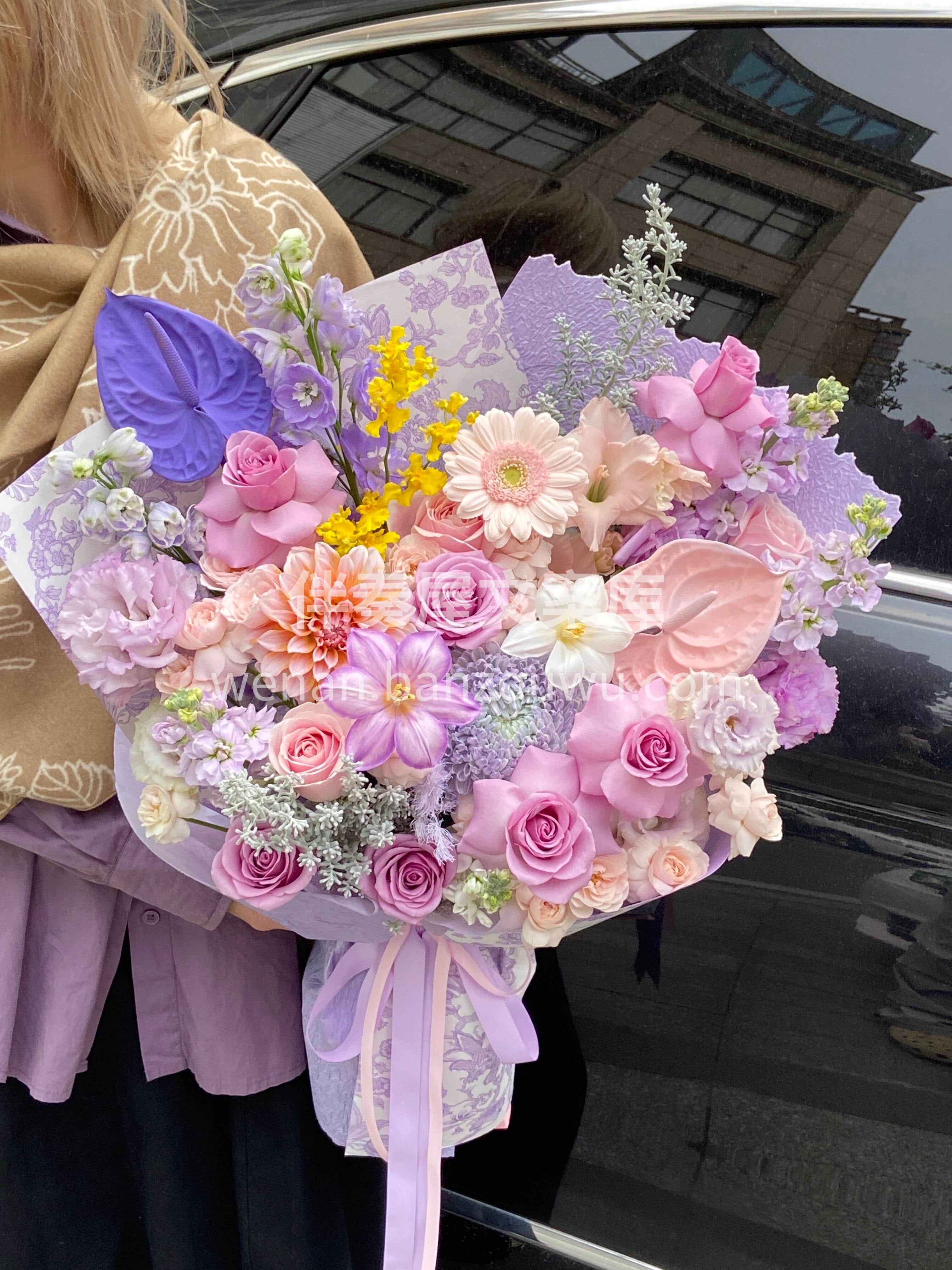 大气的粉紫混搭花束💜饱满花型很显质感🎀 送妈妈/领导都可💕既 配图1