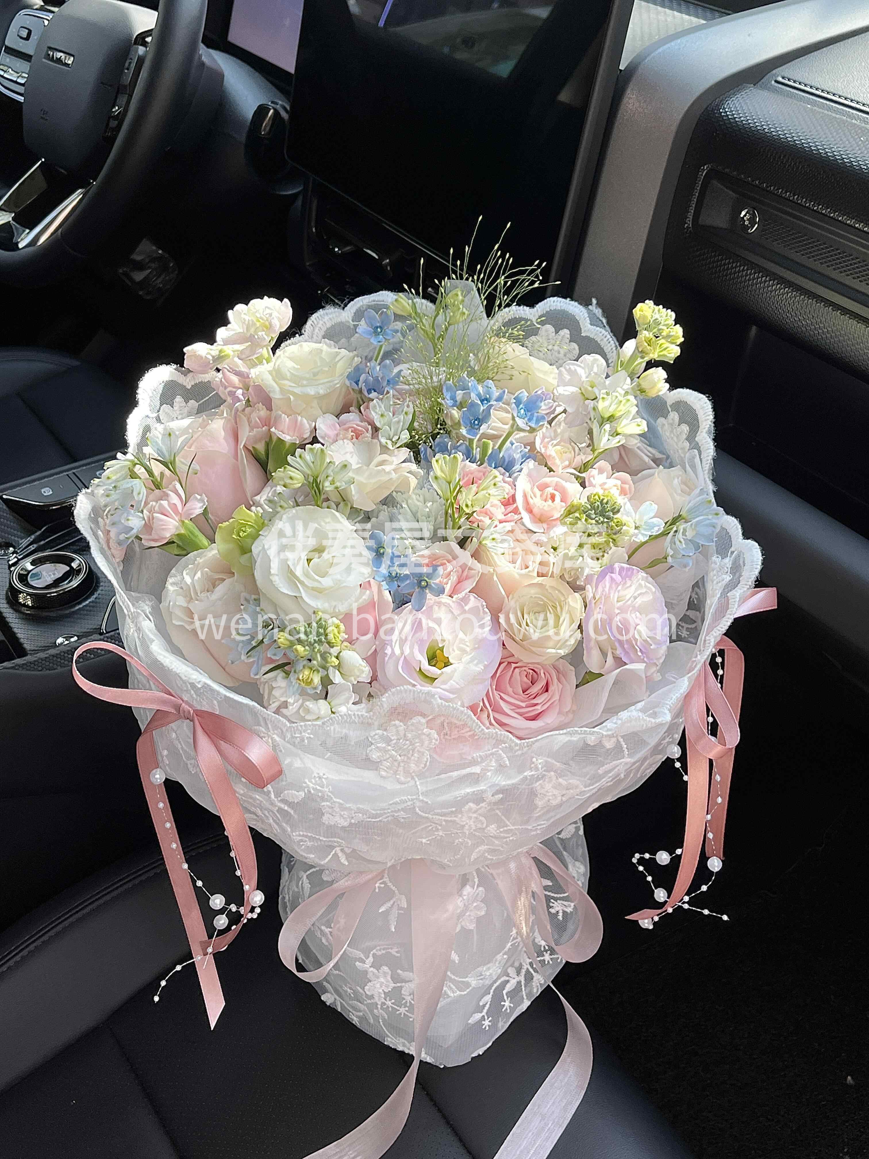蕾丝布小香风花束💐 蕾丝布🎀是真的美 也是真的好麻烦 刷到一 配图2