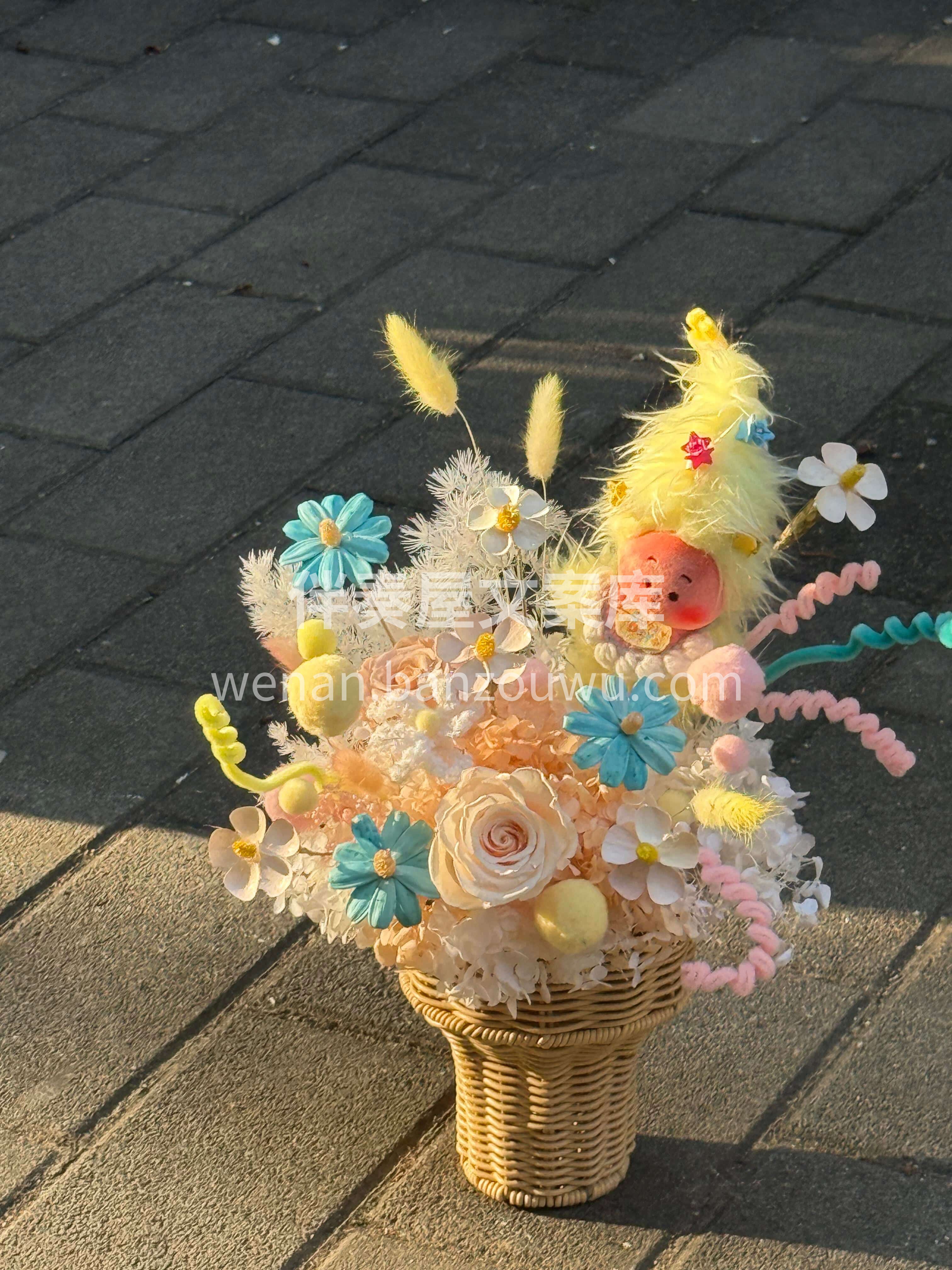 永生花冰淇淋甜筒🤤🍦 💛把转瞬即逝的美好 变成触手可及的永恒 配图2