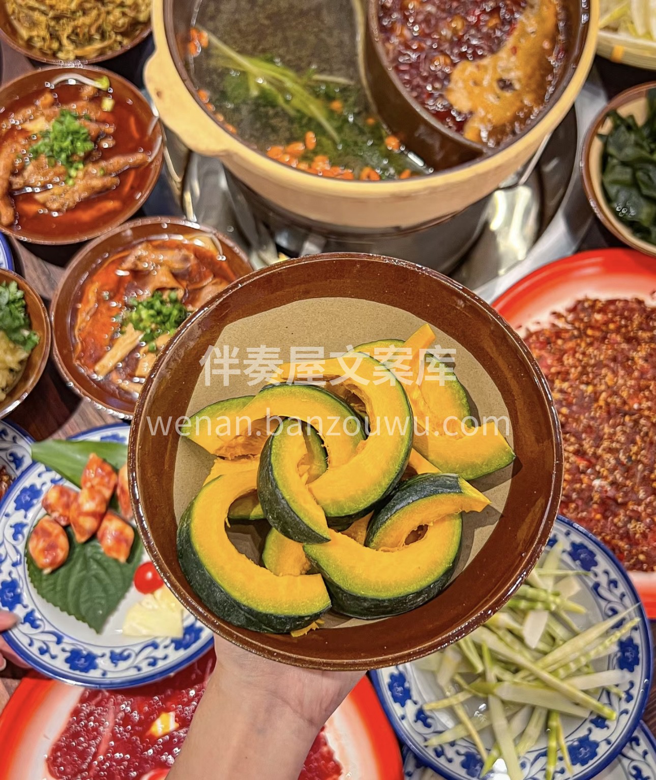 “围炉而坐，共享打边炉的温暖时光。那咕咕 配图3