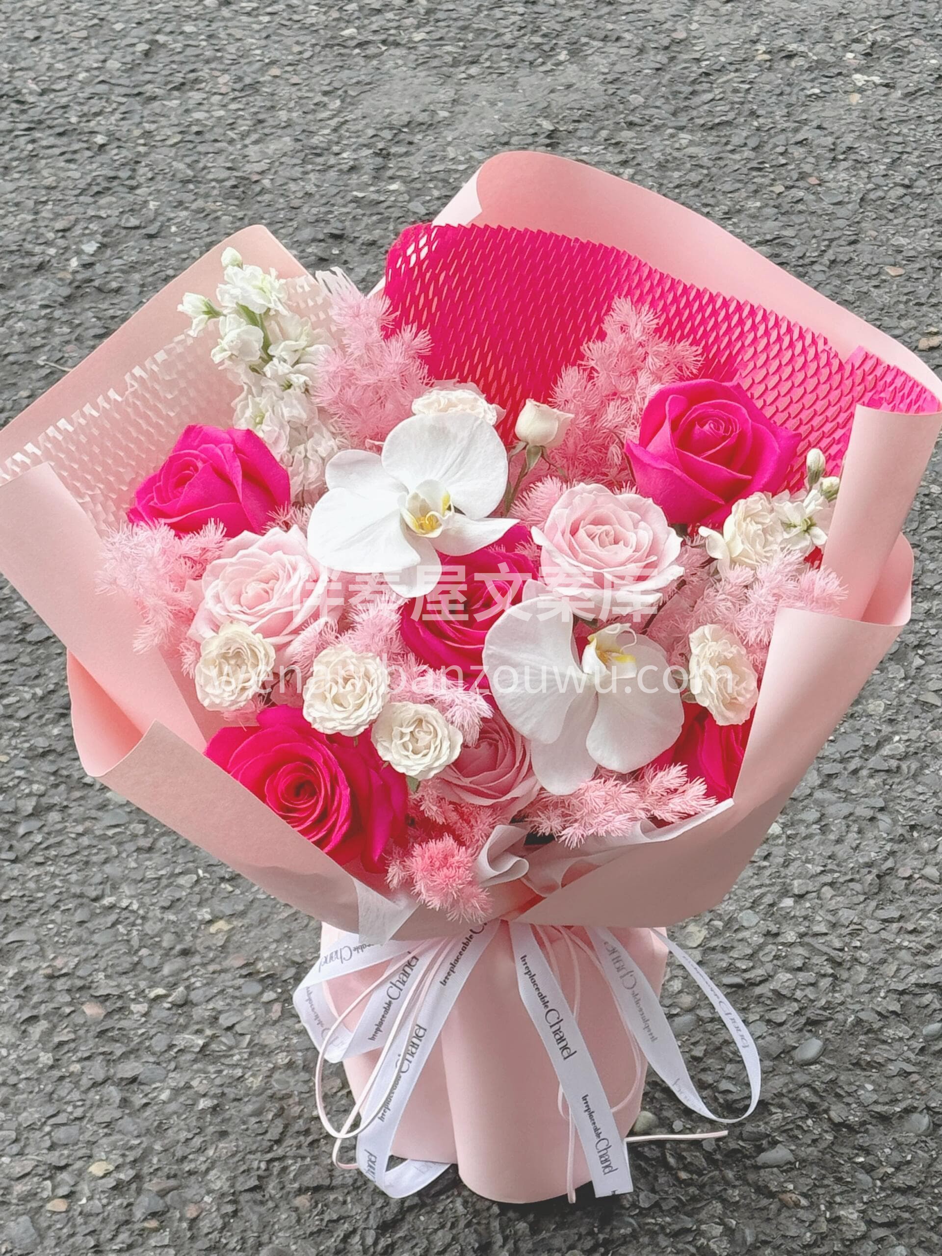 玫粉色系太好看啦🌸 🌷弗洛伊德自带高级感💗 随手一拍就是大片 配图3