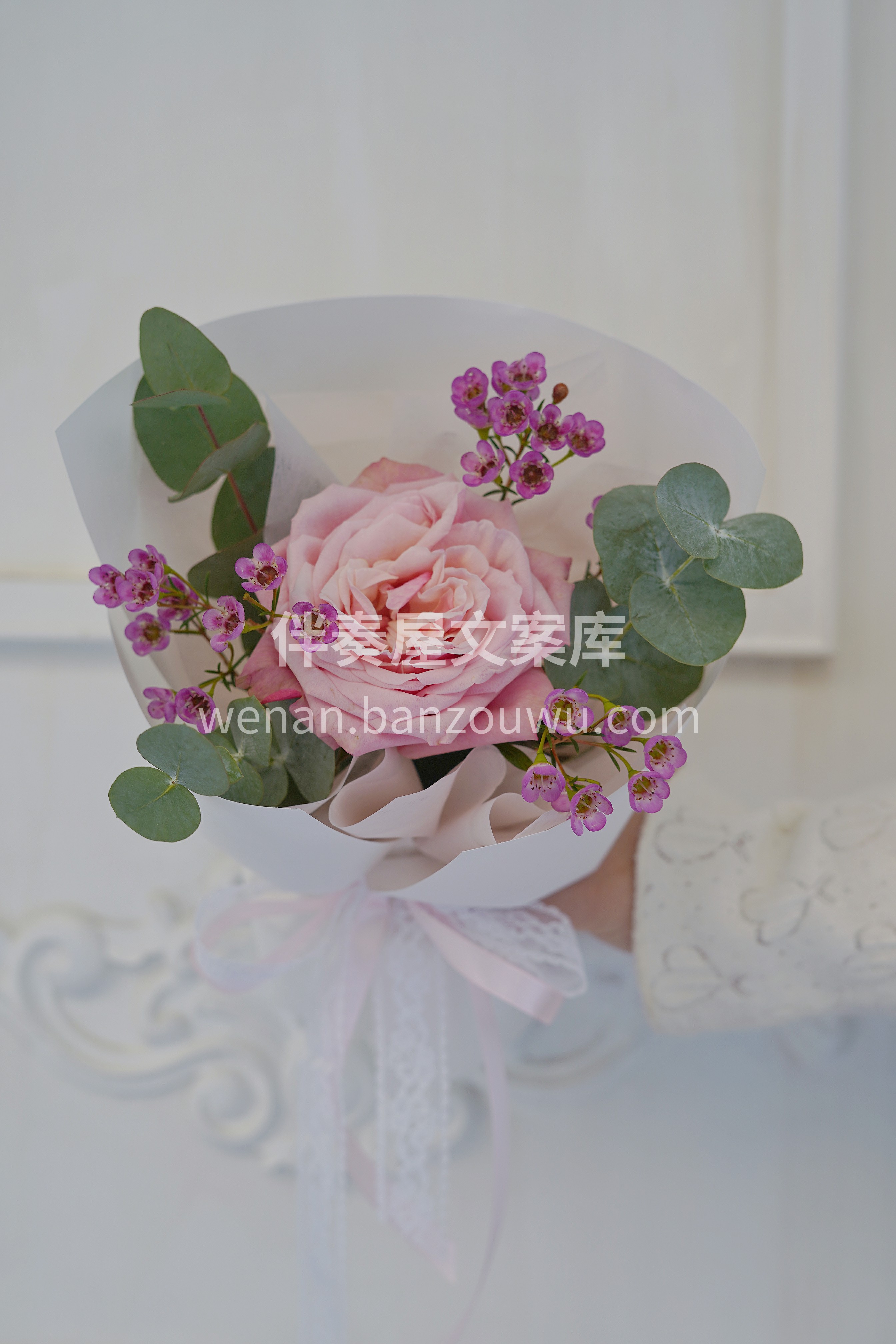 三八女神节小花束💐 迷你又精致✨ 👀对这种可可爱爱的东西 简 配图2