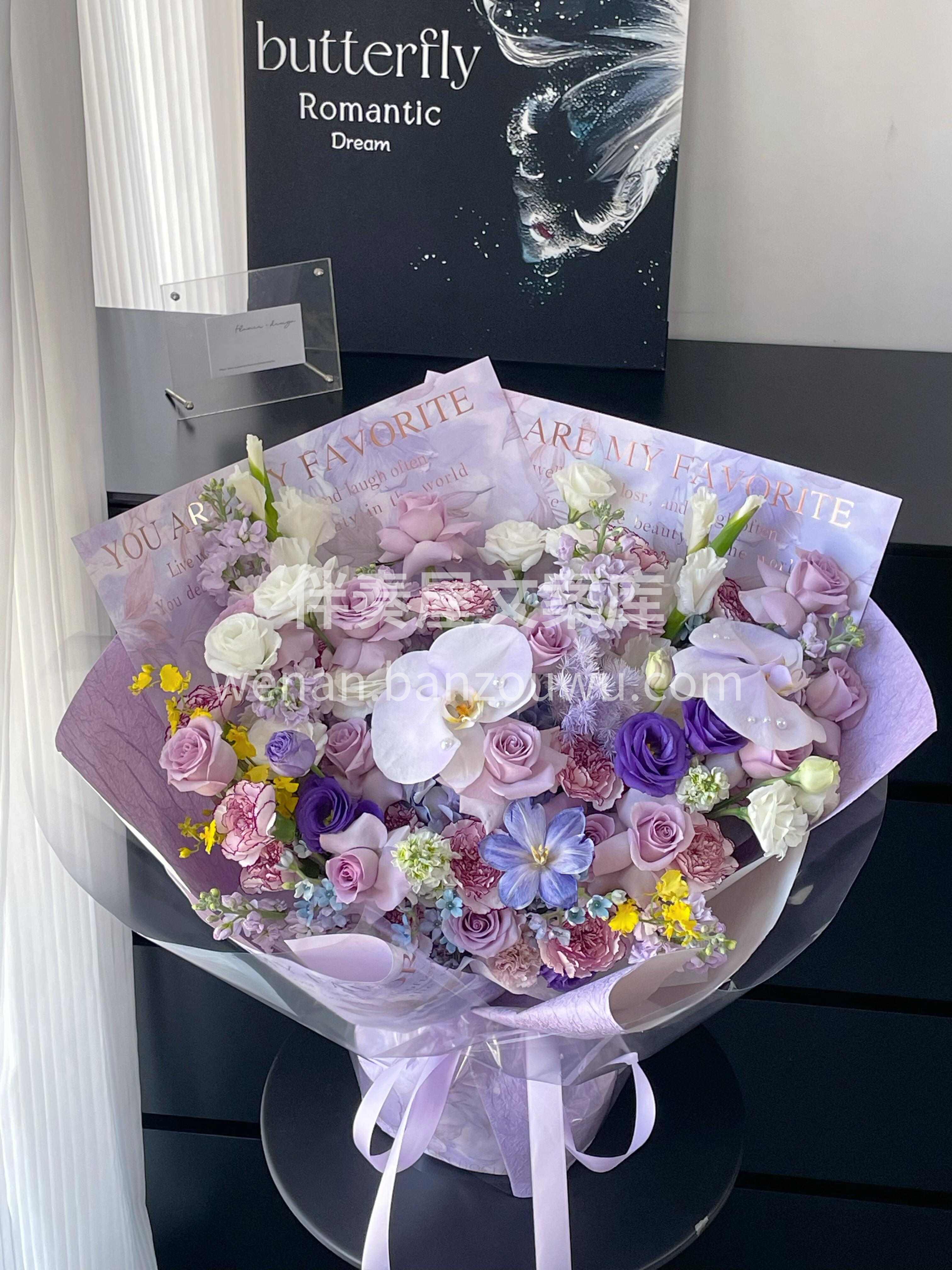 紫色是她的味道💜 温柔又不动声色 那份温柔从不是刻意☁️ 是 配图1
