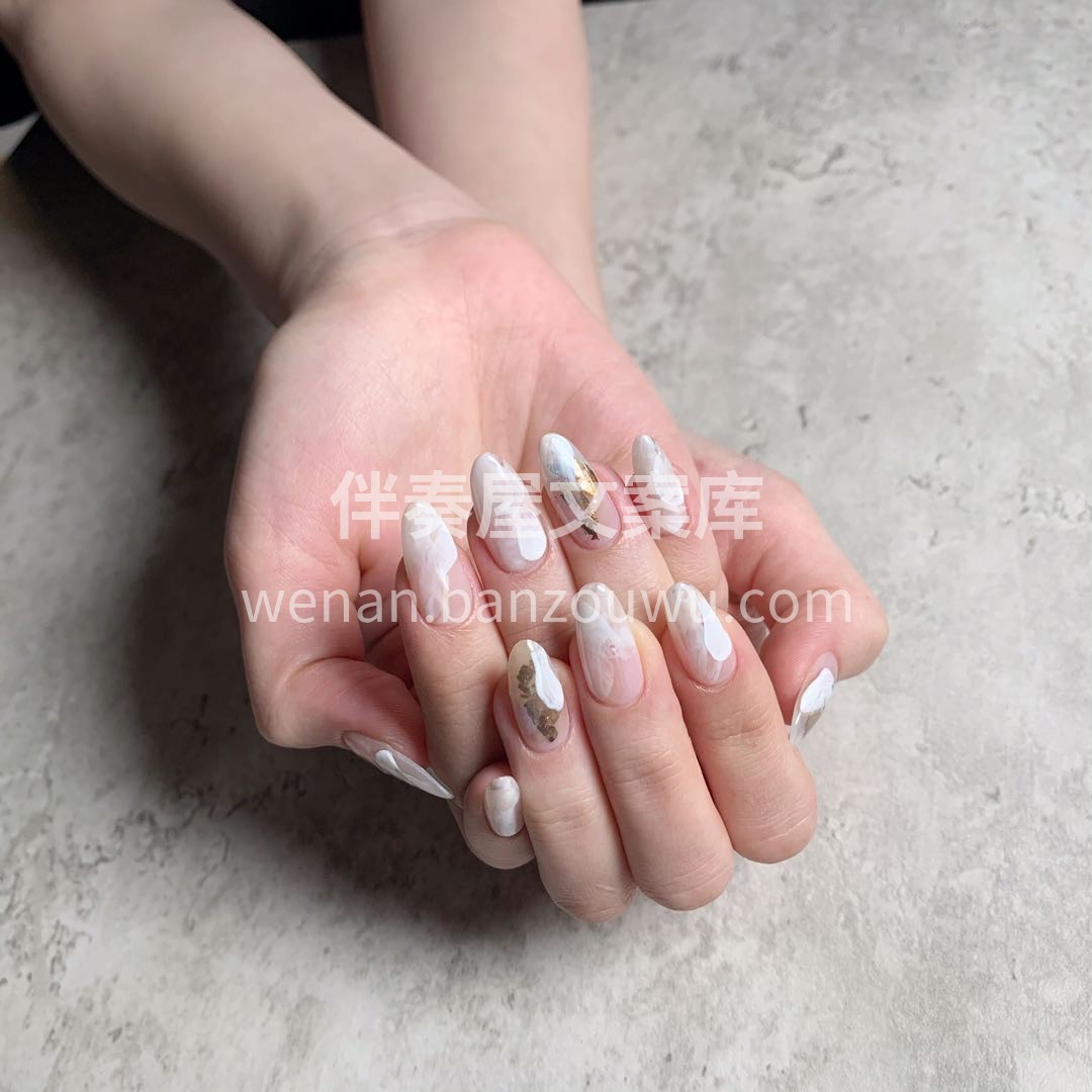 *·° ᗰEI ᒍIᗩ 一手遮红尘｜一语 配图3