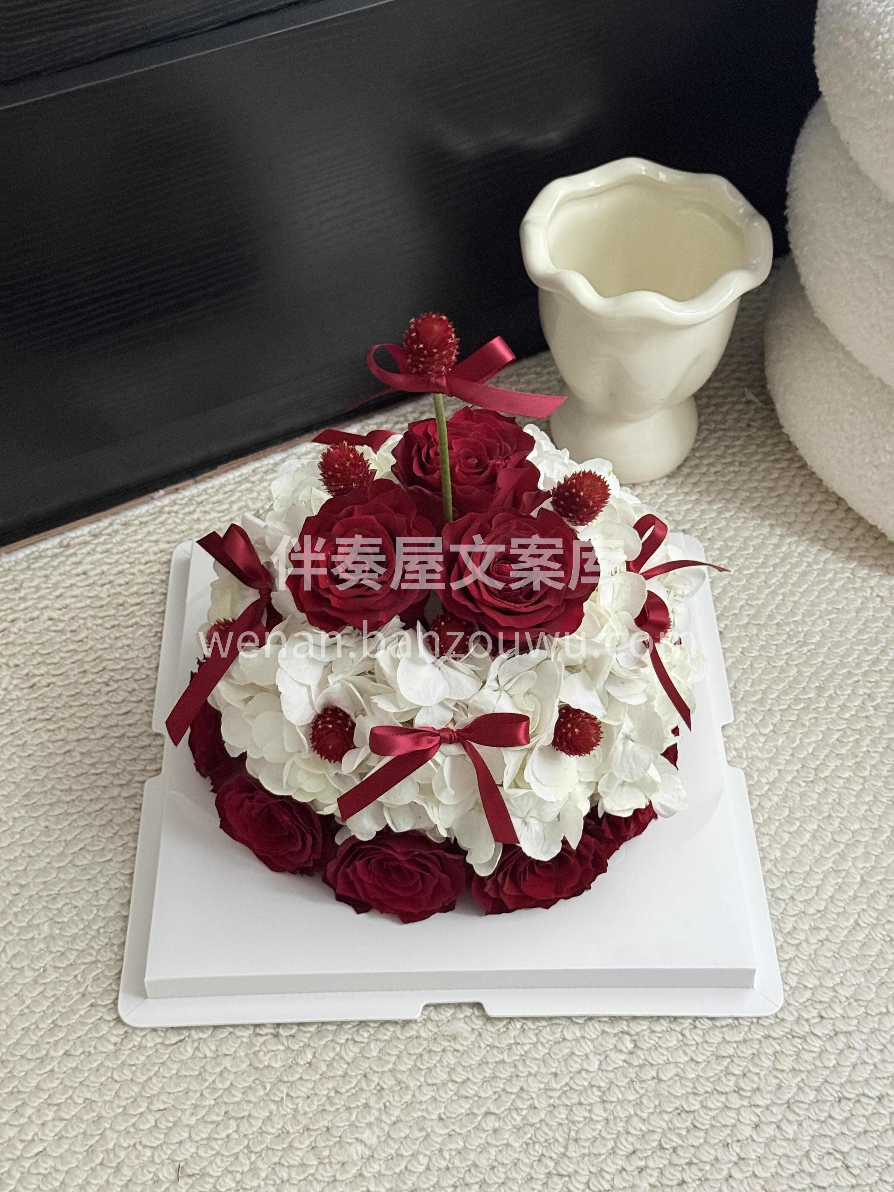 红玫瑰蛋糕花[蛋糕] 经典红玫瑰🌹 低调里藏着热烈❤️ 配图3