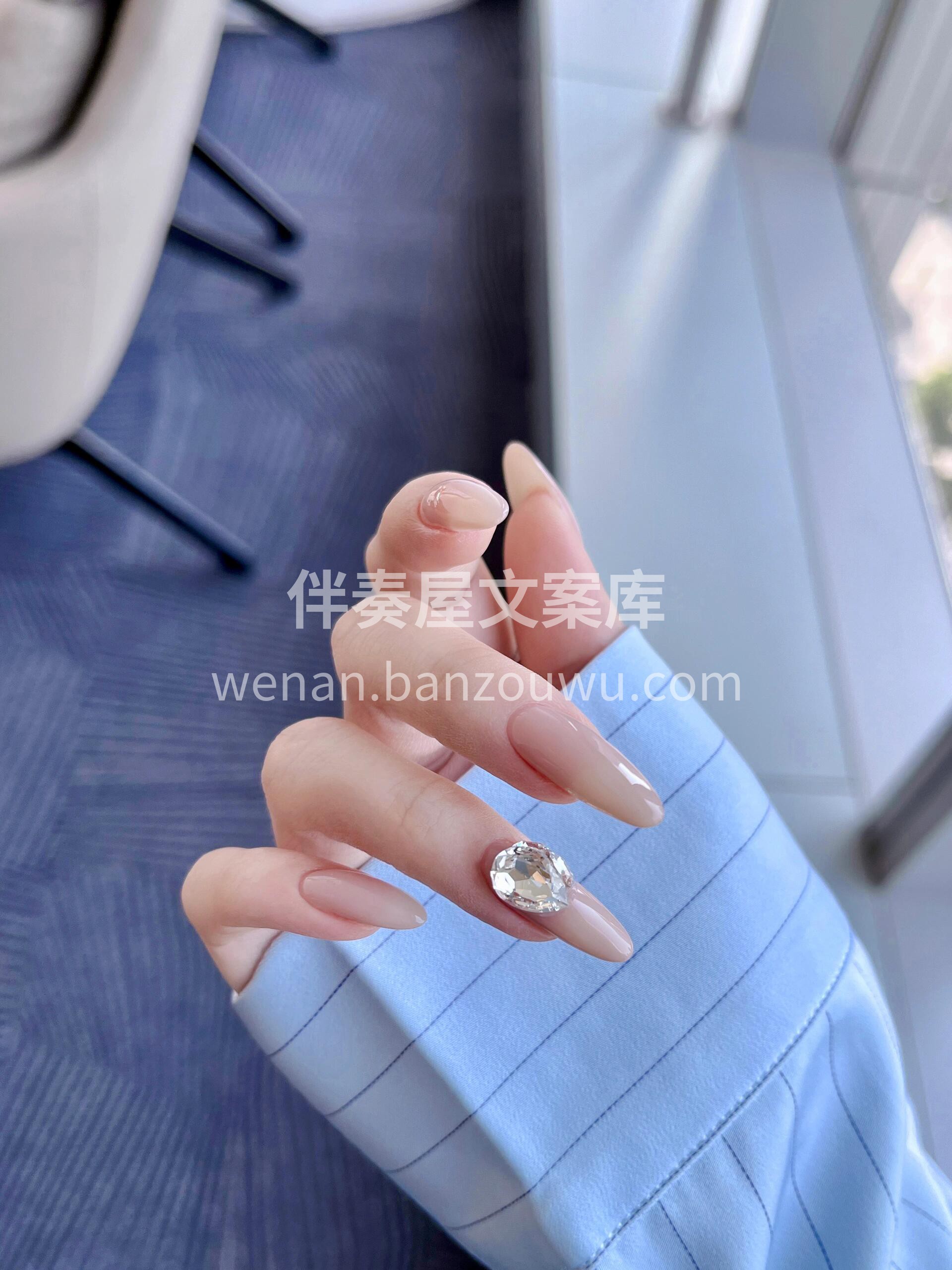 清透美甲🫧这个温柔风我又可以了！ 配图1