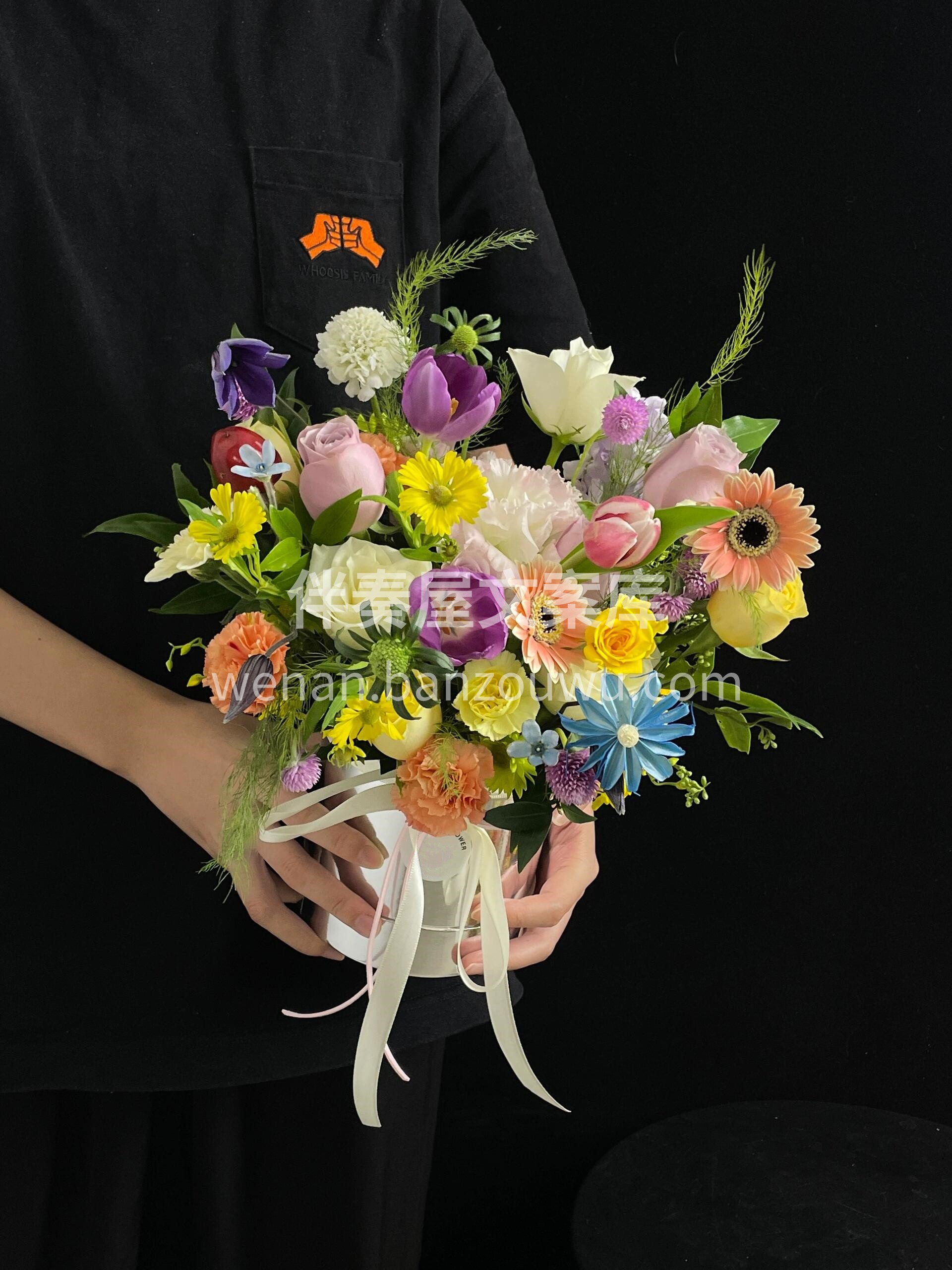 迷你抱抱桶 小小的也很高级 买花💐会变的开心 那我就努力卖花 配图2