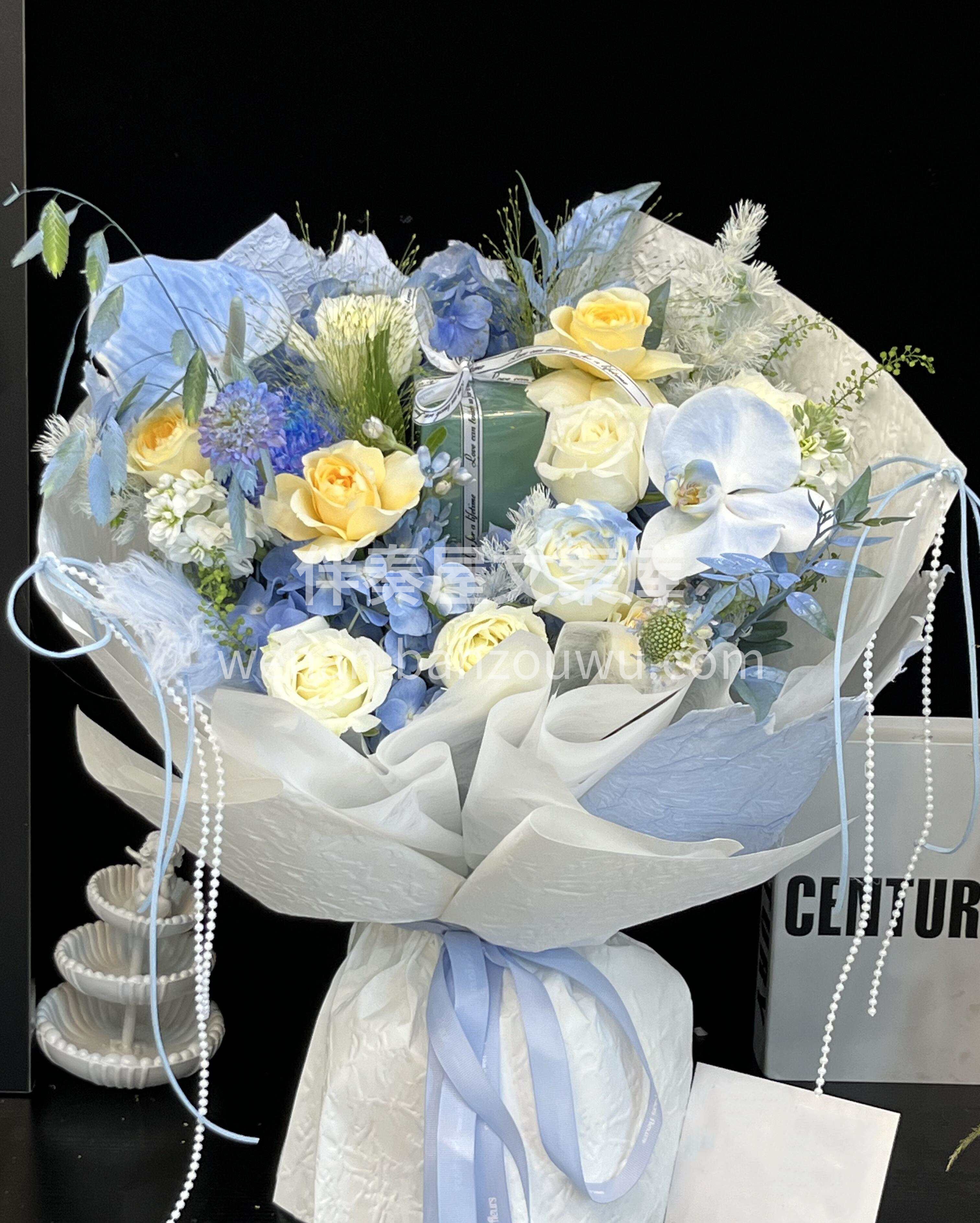 惊喜又漂亮的花束💐 我敢说每个女生🎁都喜欢的礼物 她收到一定 配图1