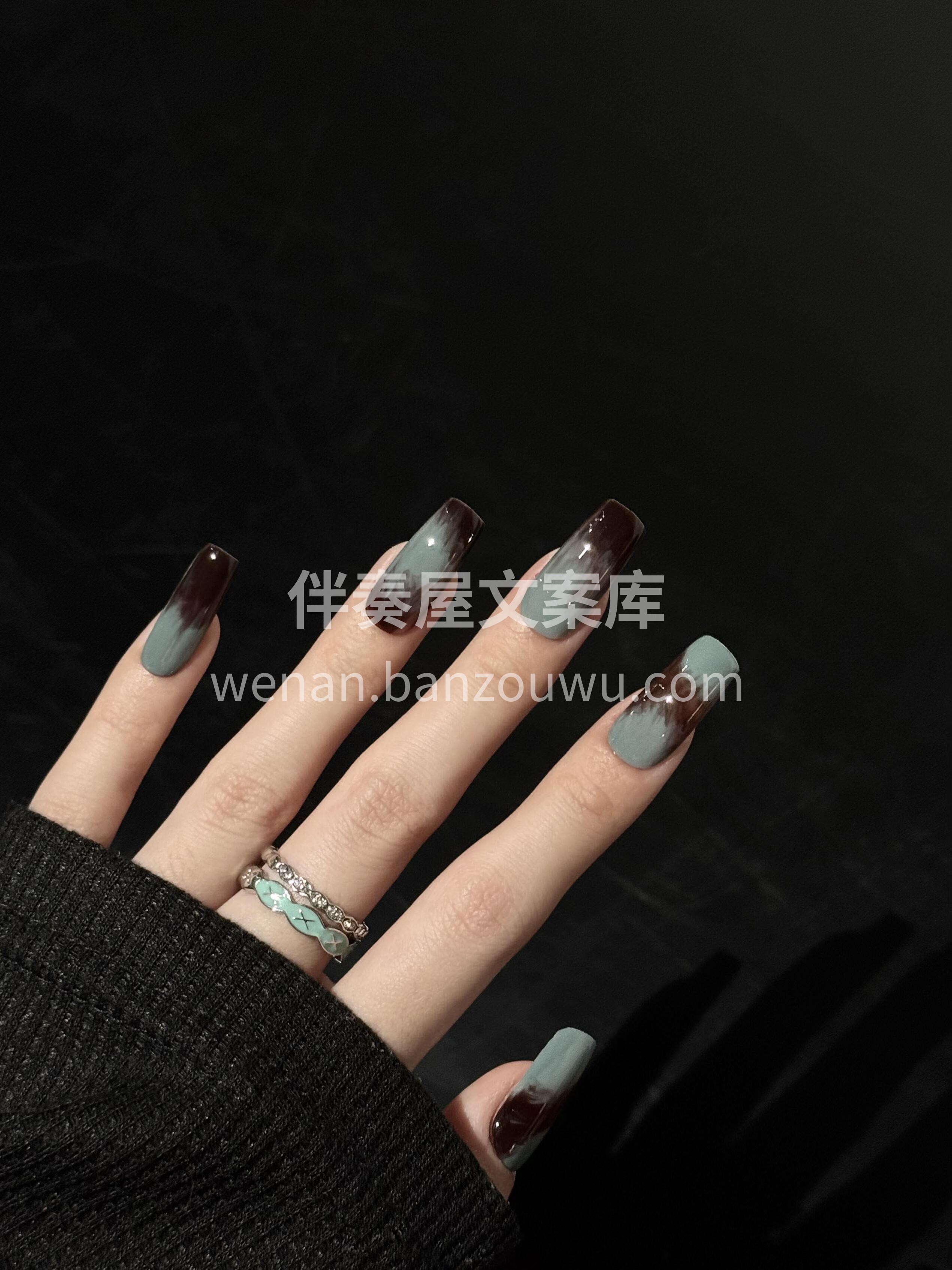 新美甲来报道噜 蓝棕cp给我锁死！！！  配图3
